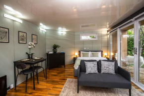 Stylish Harrogate Studio with Huge Private Garden